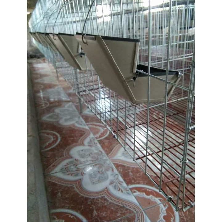 Máng ăn cho thỏ 12 cm.