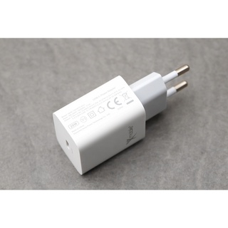 Adapter Sạc Type C PD 20W Xmobile A829 Trắng