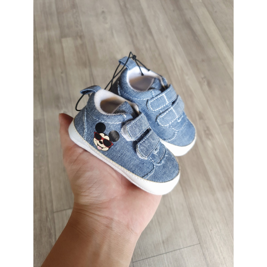 Giày vải sơ sinh hình mickey cho bé mẫu mới