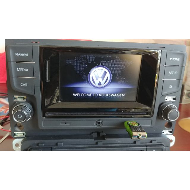 Cd ôtô volkswagen cảm ứng 5 inch