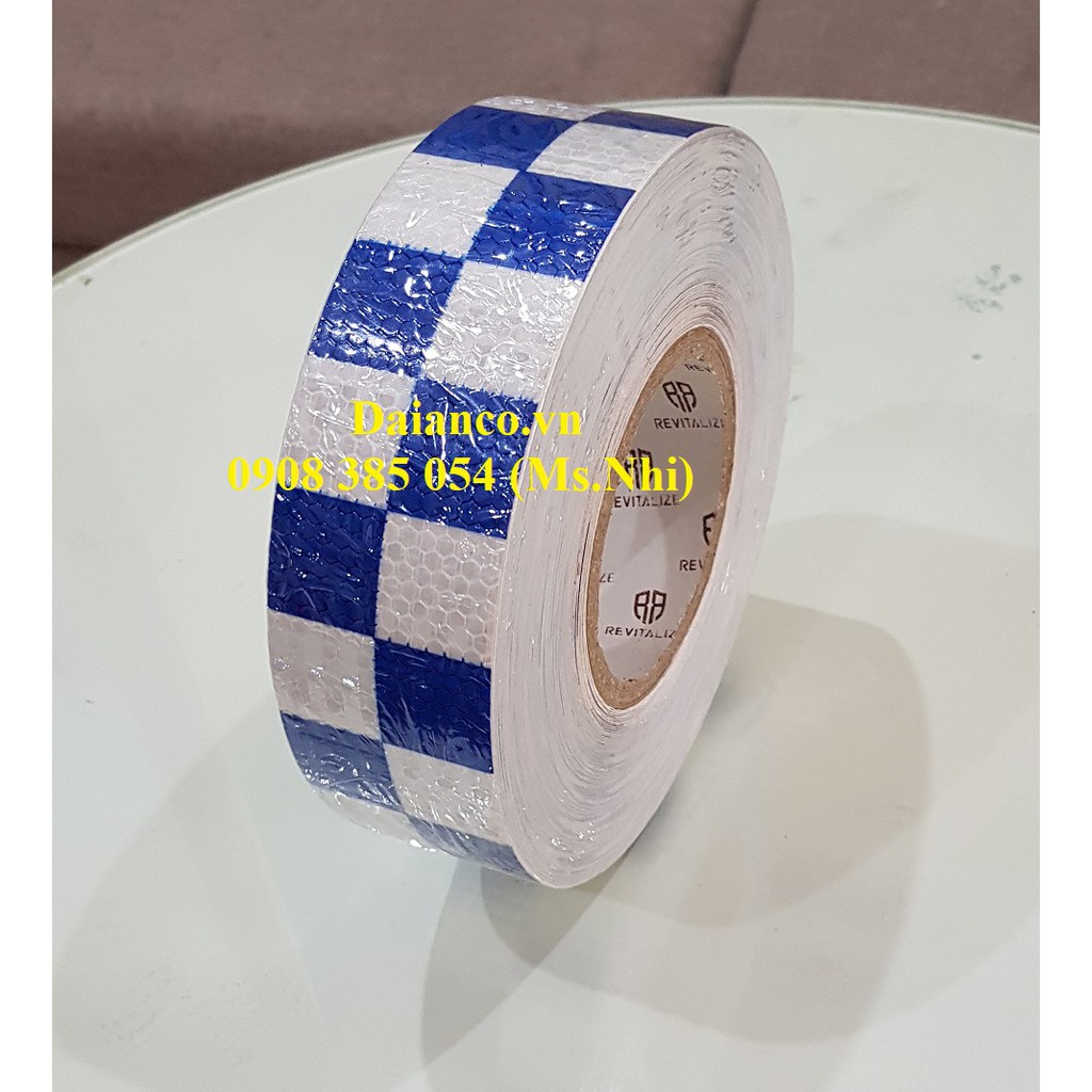 Băng keo phản quang 3M loại caro -Dài 50M- Hình thật