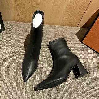 (Sẵn đen 36) Boot da cổ lỡ mũi nhọn đế 6,5cm
