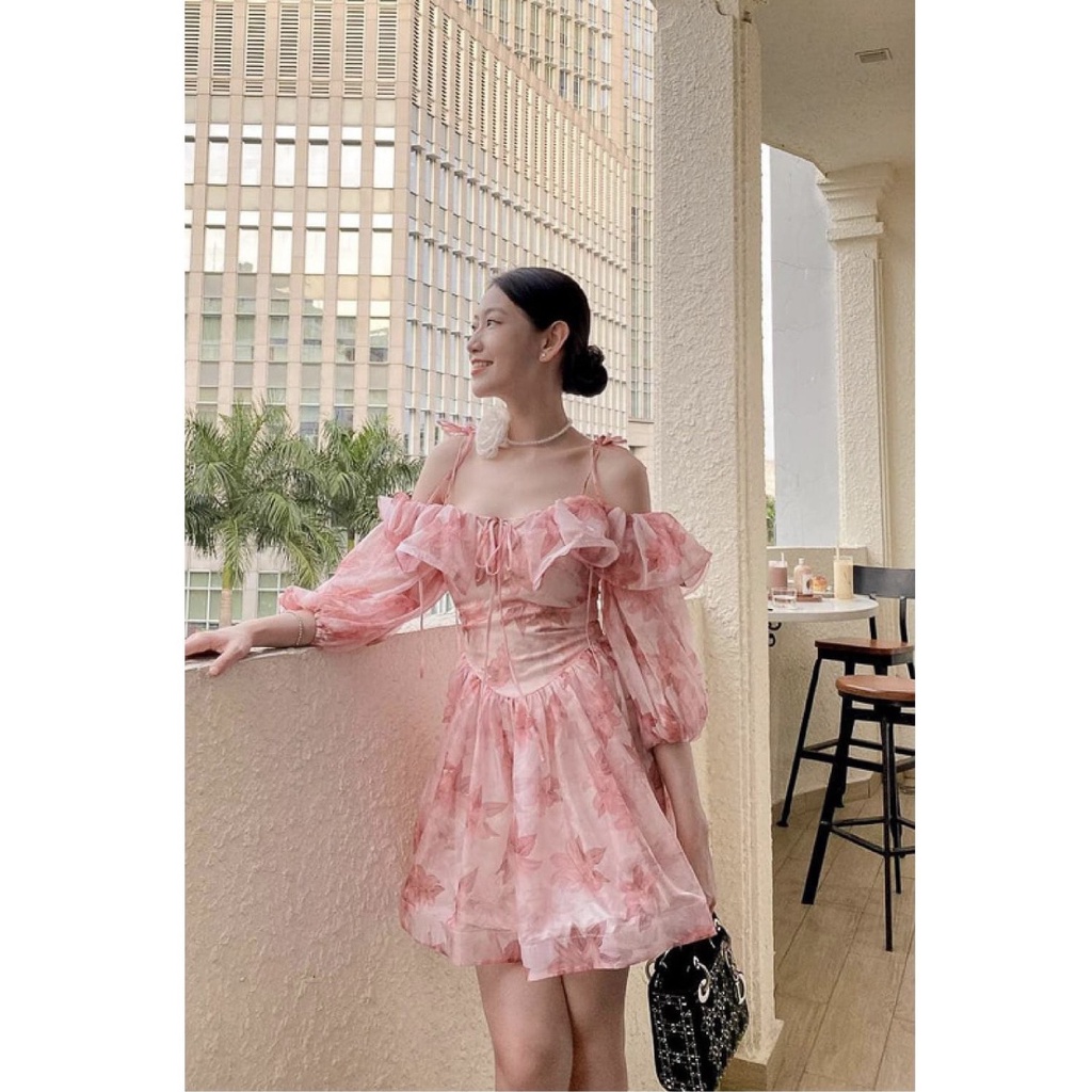 Đầm Váy hoa trễ vai viền bèo háck dáng XUKA-DRESS chất Voon xịn xó cao cấp.