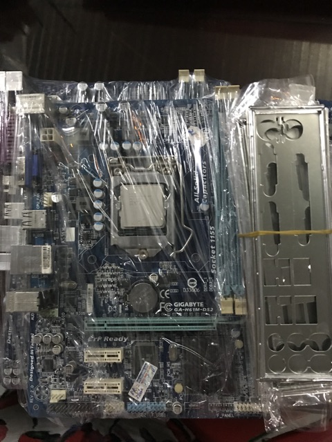 [Mã ELCL99 giảm 7% đơn 500K] [ Free ship] MainBoard Giga H61 chính hãng | BigBuy360 - bigbuy360.vn
