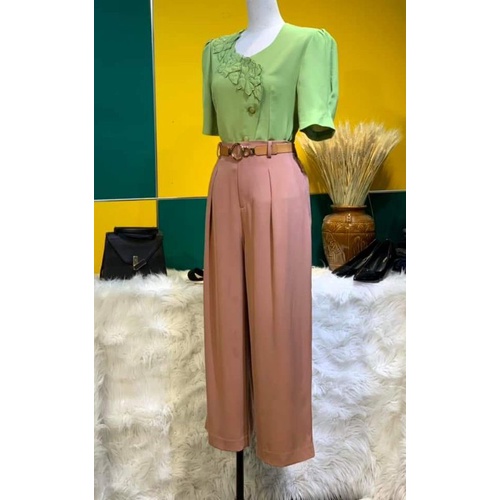 Áo Vintage màu xanh lá - hàng si
