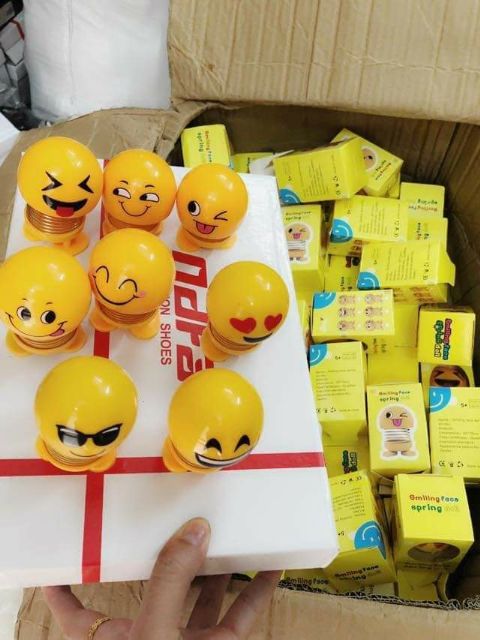 THÚ NHÚN LÒ XO SẮC THÁI