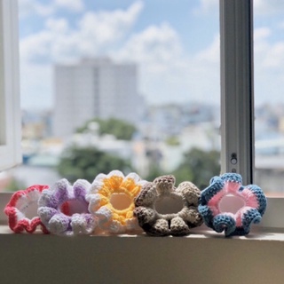 Dây cột tóc SCRUNCHIES độc đáo bằng len sợi phối màu pastel