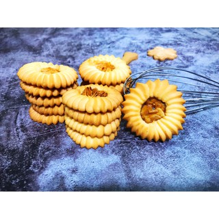 Bánh Quy Bơ Hạnh Nhân - Romia Cookie - Giòn Tan - Làm Từ Nguyên Liệu Hảo Hạng