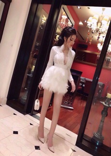 JUMPSUIT REN TAY DÀI PHỐI LÔNG VŨ MPB