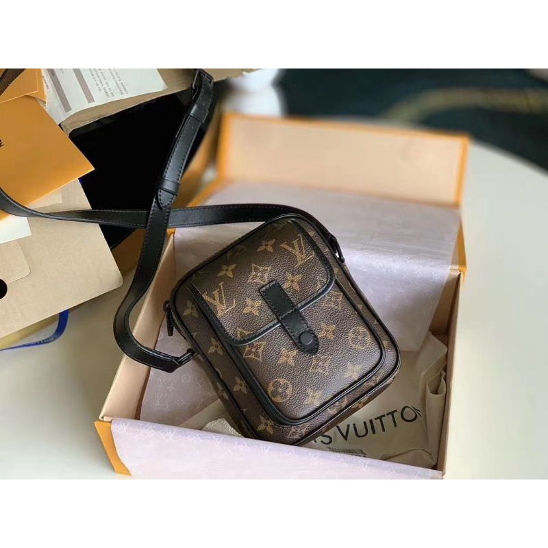 Túi đeo chéo LO.UIS VUI.TTON