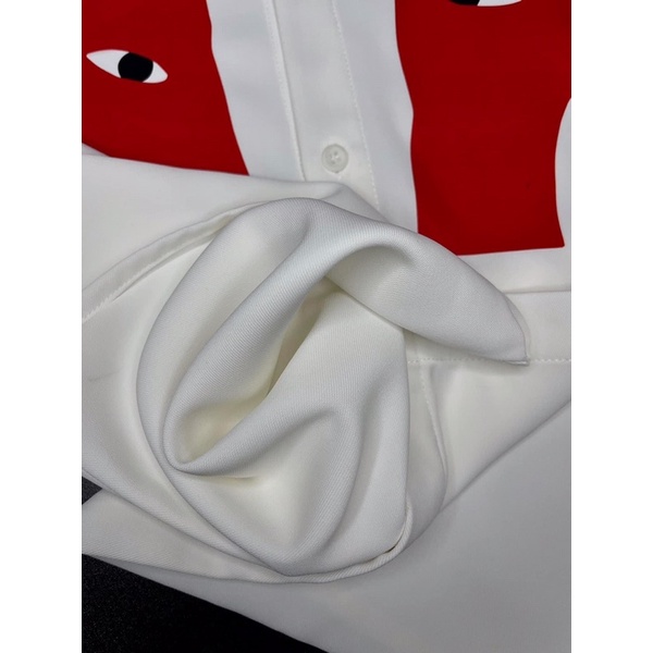 Set áo sơ mi in hình bàn tay đỏ và quần soóc kéo khoá WAGG