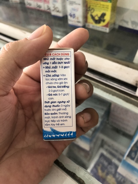 DUNG DỊCH NHỎ TRỊ GIUN SÁN, GIUN MẮT CHO GÀ, CHIM
