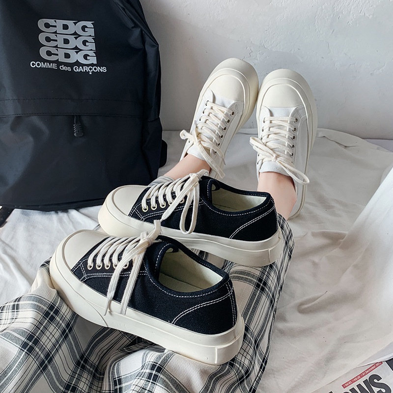 Giày Nữ Basic Trơn Siêu Đẹp 2 Mầu