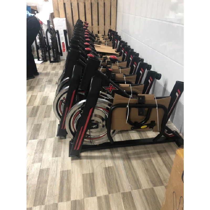 Xe đạp tập thể dục gym toshiko x8 tặng full đồ má phanh sơ cua + đo nhịp tim + đồng hồ 7 thông số +  bình nước, bh 3 năm