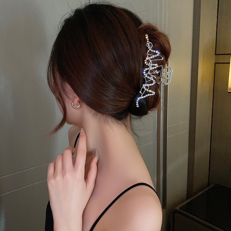 Kẹp Tóc Kim Loại Phối Dây Xích Dài Kiểu Hàn Quốc Thời Trang Cho Nữ