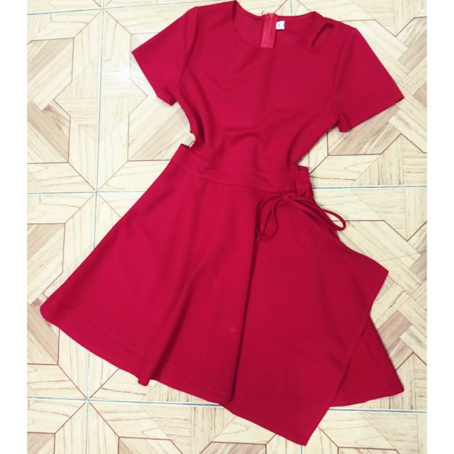 Thanh lý đầm xòe cut out
