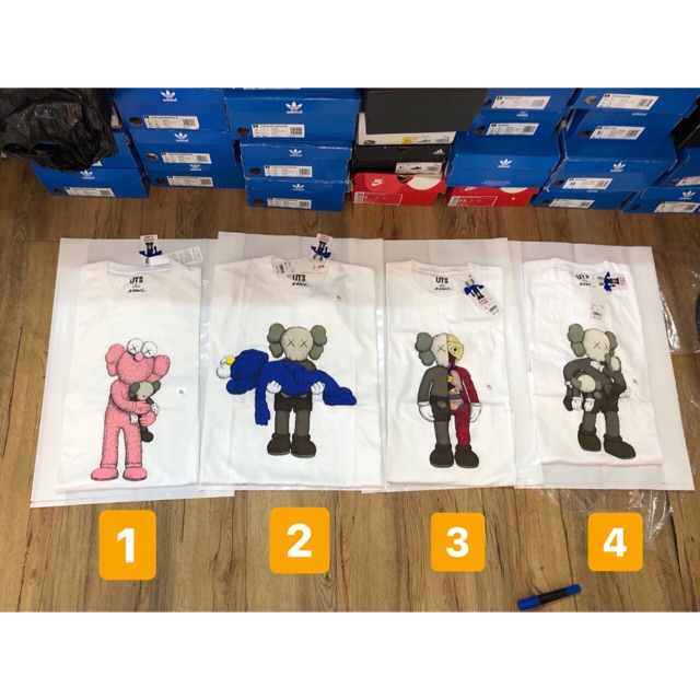 Áo thun in UQUILO xxx KAWS (Hàng chính hãng)