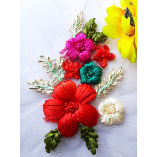 hoa thêu ruy băng, chỉ thêu đẹp