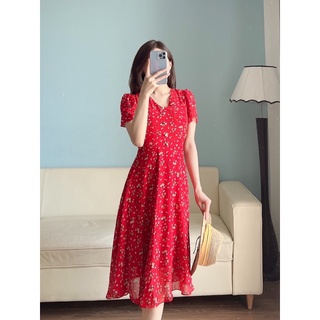 Váy thiết kế hoa đỏ cổ V