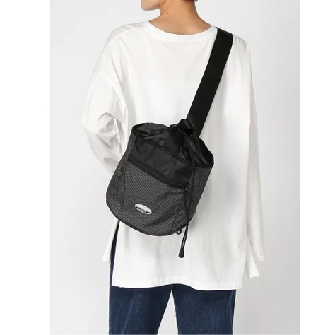 Túi đeo chéo Adidas Bucket RYV - Black