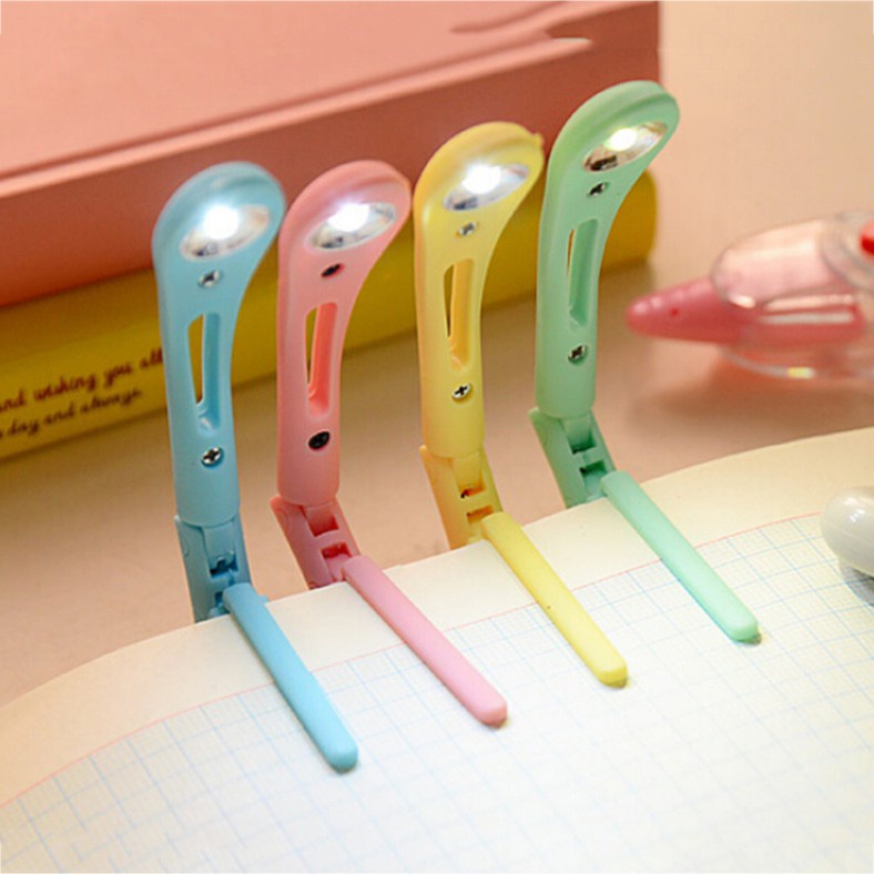 Đèn LED mini có móc gắn để đọc sách