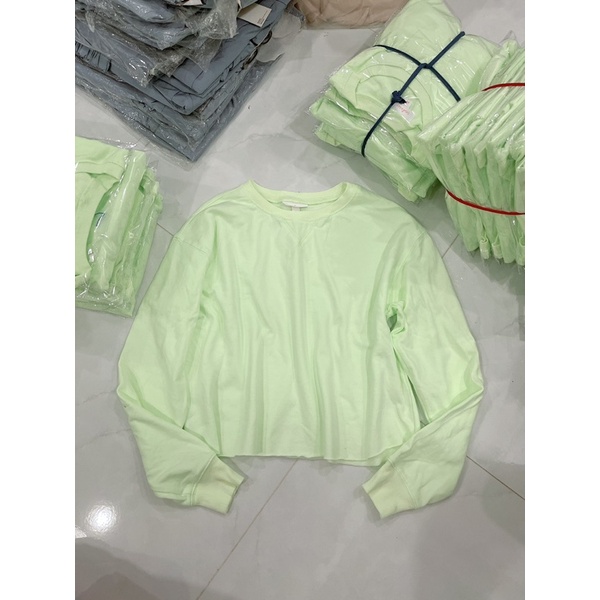 Áo sweater croptop xuất dư xịn
