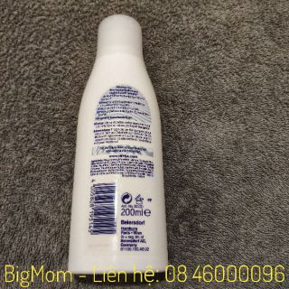 Sữa rửa mặt kiêm tẩy trang Nivea Vitamin E
