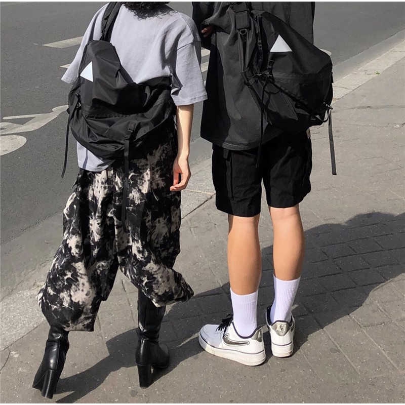 Túi đeo chéo màu đen phong cách Hip Hop thời trang cho nam