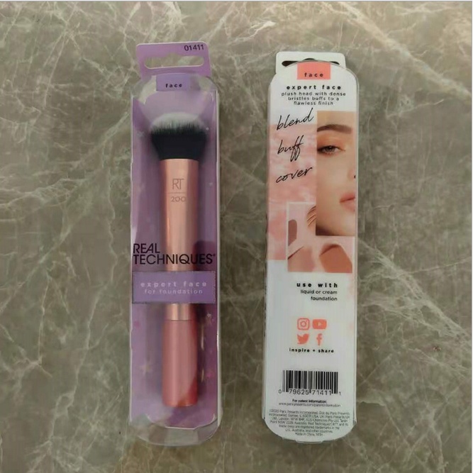 Cọ Nền Real Techniques Expert Face for foundation