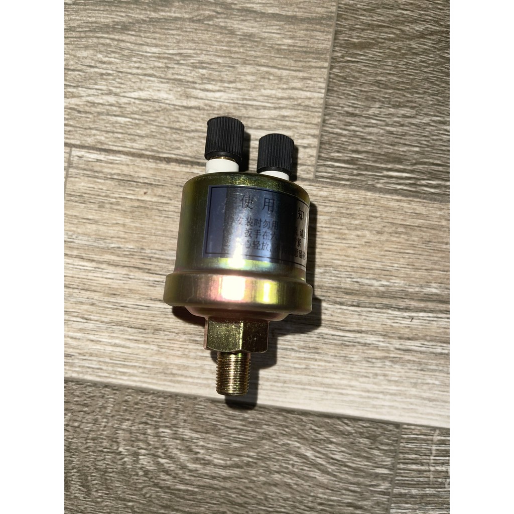 Sản phẩm gia đình làm: Núm báo dầu thân to phi 10