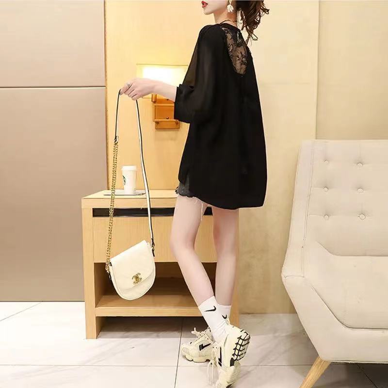 Áo Thun Ngắn Tay Phối Ren Phong Cách Hàn Quốc Cho Nữ