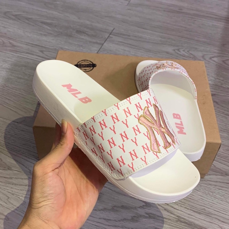 Dép Quai Ngang 𝗠𝗟𝗕 Hàn Quốc Full Size Nam Nữ Logo Thêu 2 Màu Trắng Đen