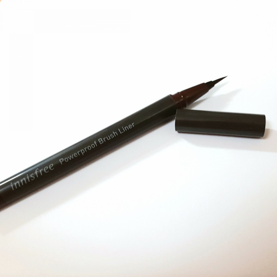 Bút Kẻ Mắt Chống Thấm Nước Innisfree Powerproof Brush Liner