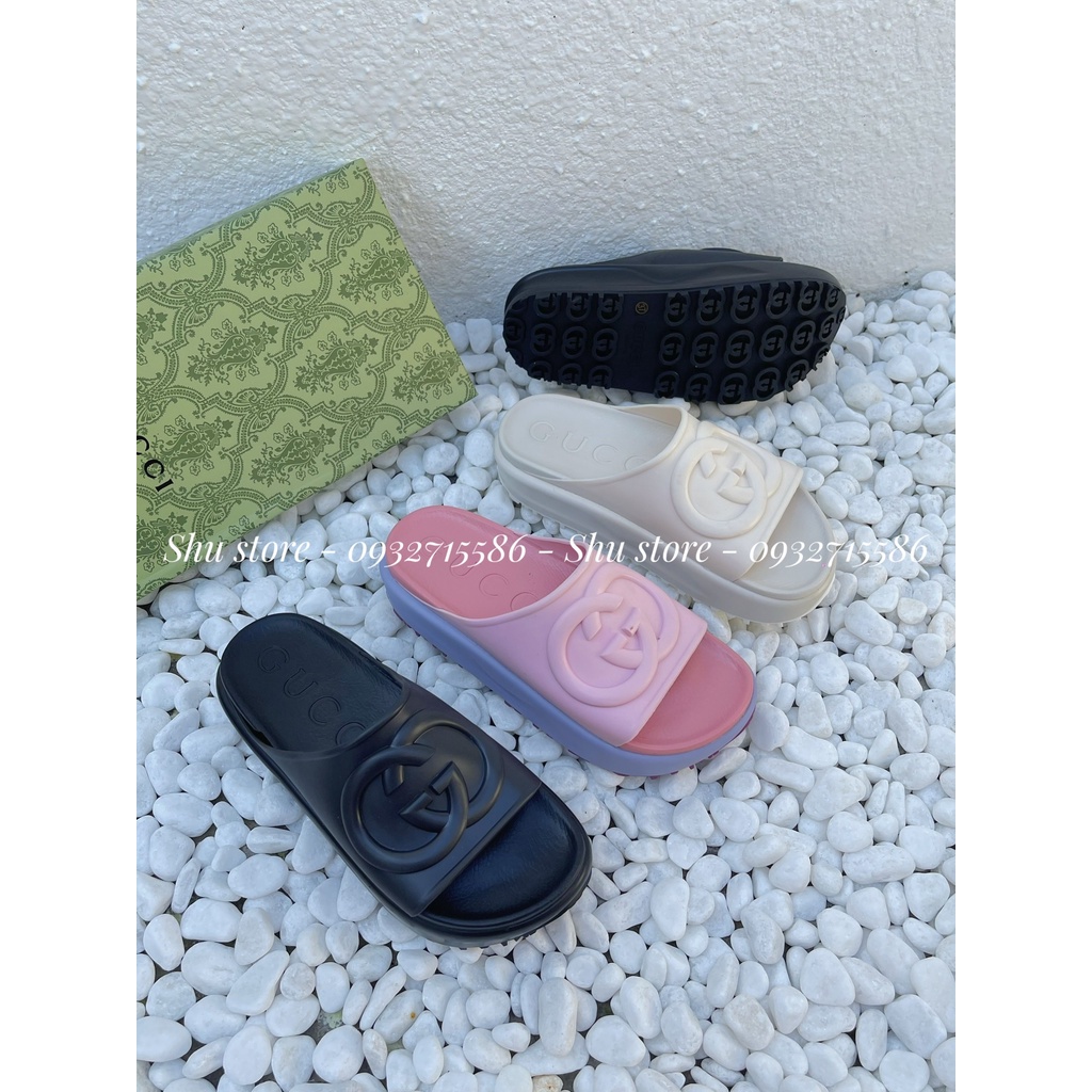 DÉP ĐẾ XUỒNG MŨI TRÒN QUAI NGANG ĐÚC NGUYÊN KHỐI IN CHỮ GC ĐI CHƠI, ĐI TIỆC SHU STORE