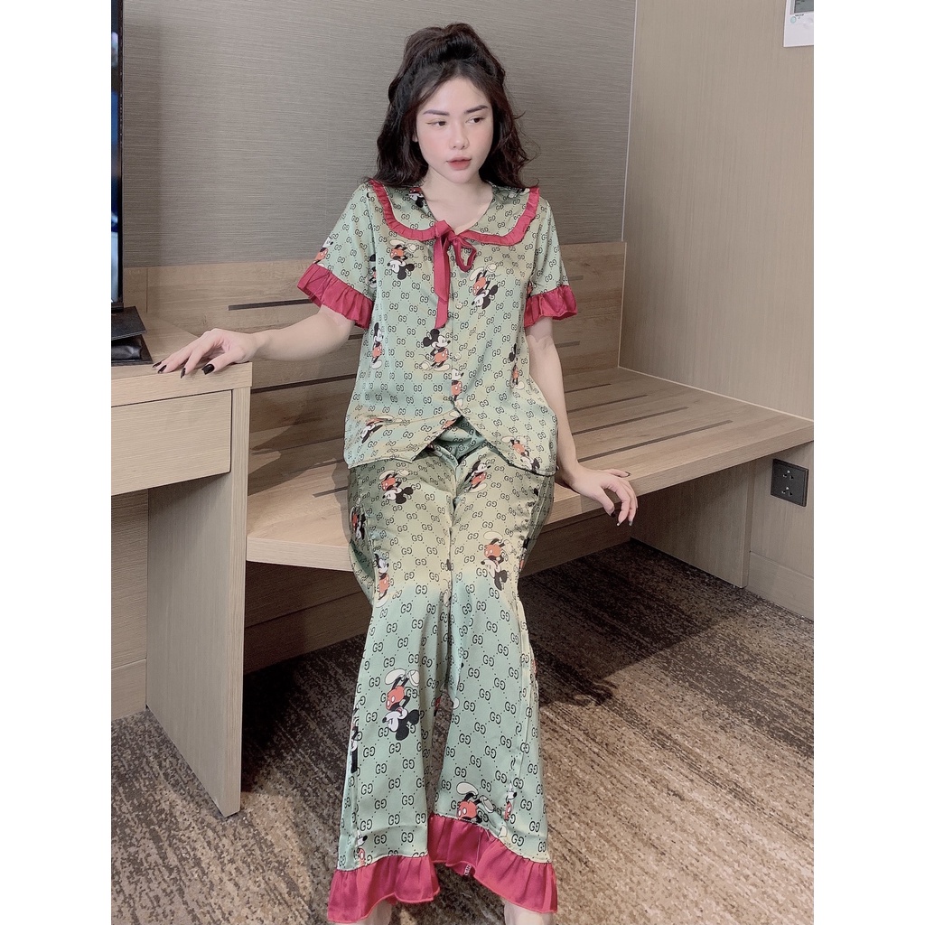 Đồ Bộ Pijama, Bộ đồ Pijama lụa mềm mại, thiết kế áo cộc, quần dài họa tiết trẻ trung, chất liệu mát lịm - 𝑴𝑰𝑵𝑺𝑯𝑶𝑷 | BigBuy360 - bigbuy360.vn