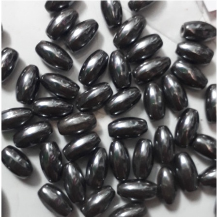 1 viên lu thống 8x14mm đá quặng xám đen