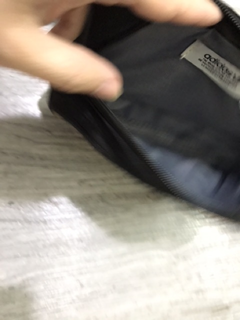 Túi bao tử logo vàng | BigBuy360 - bigbuy360.vn