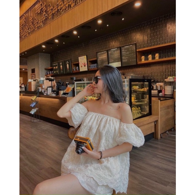 SET ÁO TRỄ VAI + QUẦN SHORT KEM TAFTA