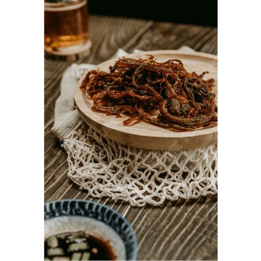 Đồ Ăn Vặt Bò Ướt Xé Sợi 500g Bếp Mẹ Tom | BigBuy360 - bigbuy360.vn