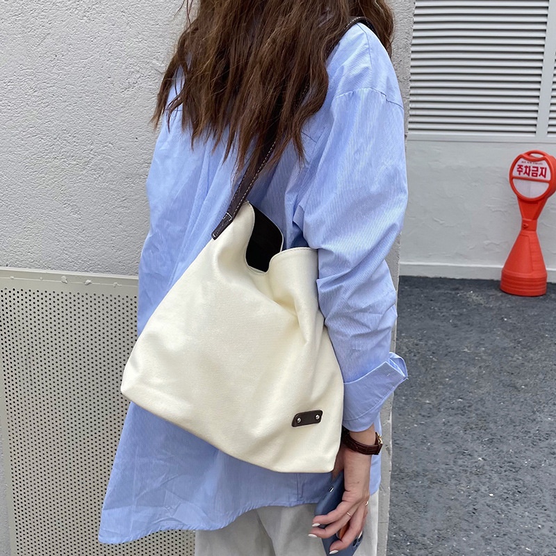 Túi đeo một bên vai bằng vải canvas phong cách Nhật Hàn thời trang cho nữ IELGY