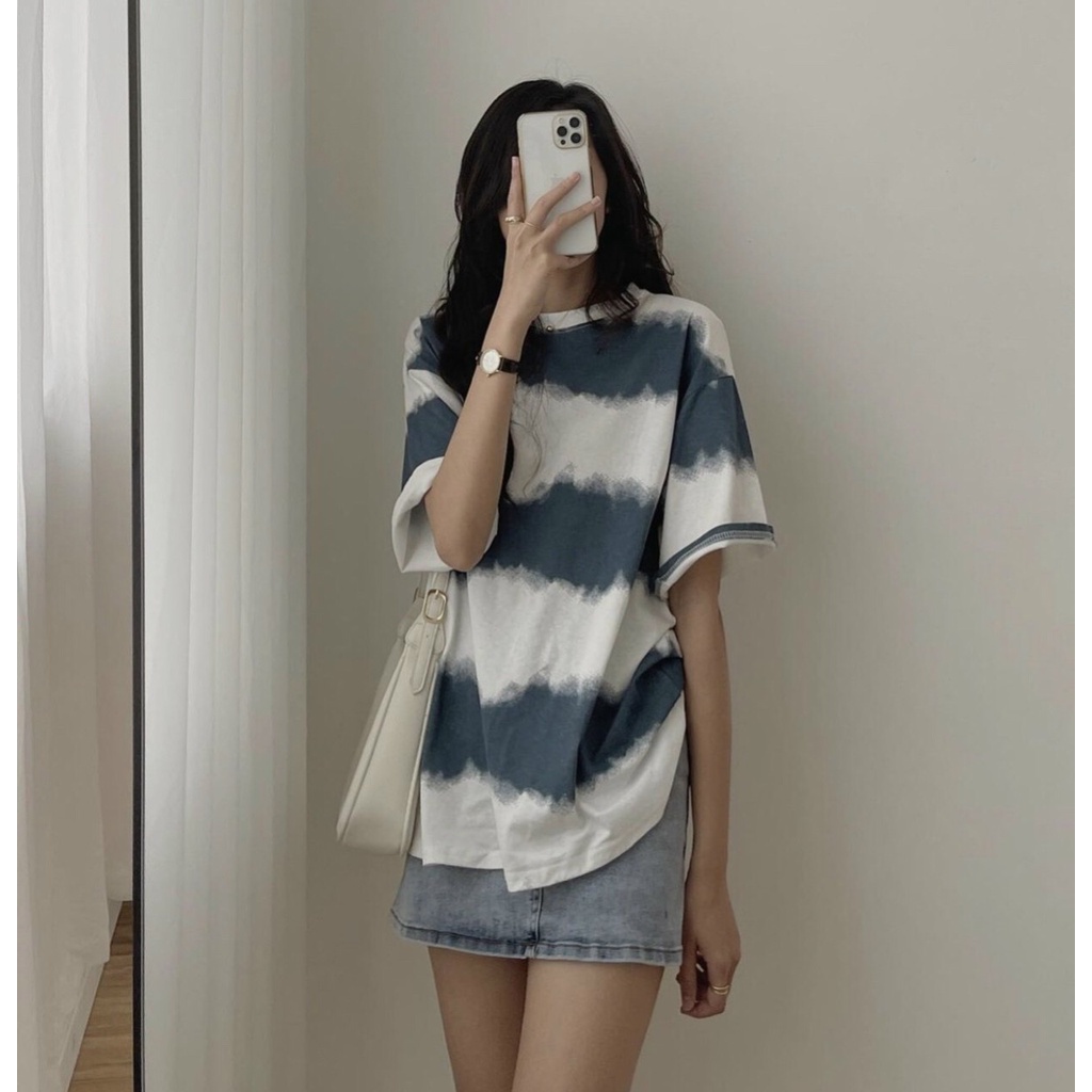 Áo thun unisex form rộng loang 2 màu sọc ngang chuẩn cực đẹp cho cô nàng và anh chàng năng động