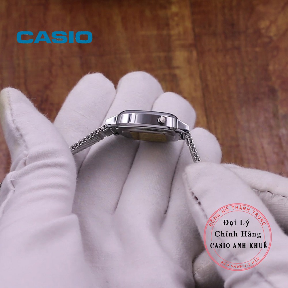 Đồng hồ điện tử nữ Casio LA670WEM-7DF dây lưới kim loại