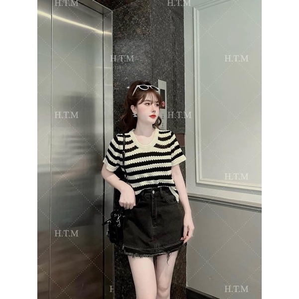 Đầm sát nách, Áo ba lỗ và áo phông kẻ sọc ngang chất len siêu hot