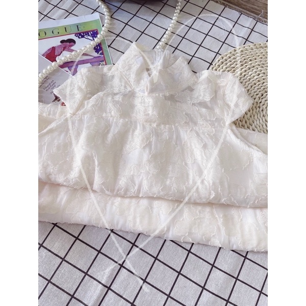 Đầm nữ trắng cổ tàu vải ren in hoa nổi cực đẹp form chuẩn cực tôn dáng | BigBuy360 - bigbuy360.vn