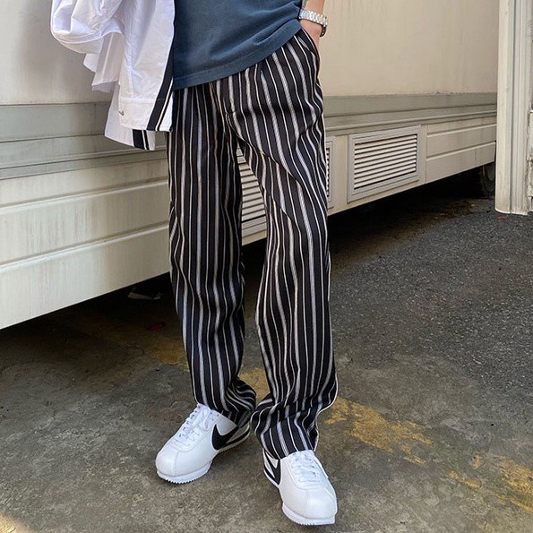Quần ống rộng họa tiết kẻ sọc phong cách Hàn Quốc dành cho nam