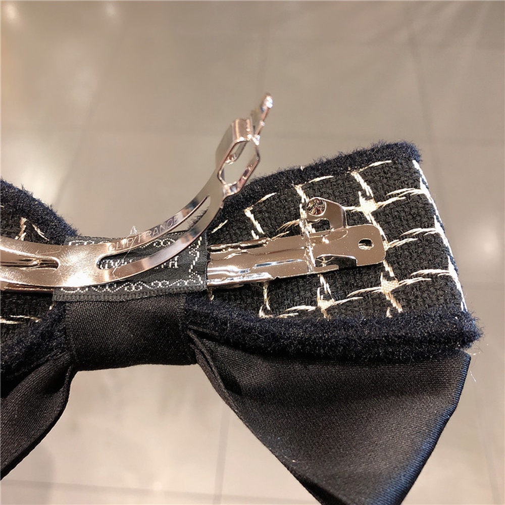 Kẹp tóc nơ lớn kẻ sọc caro trắng đen phong cách Hàn Quốc cổ điển cho nữ