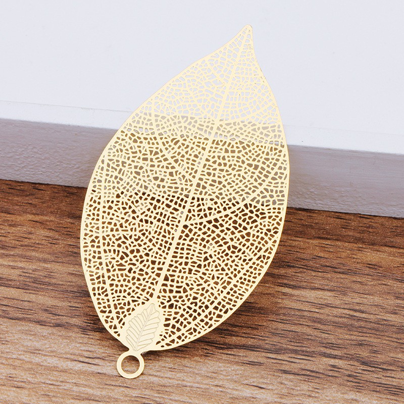 1 phiến họa tiết gân lá 75*39.5mm