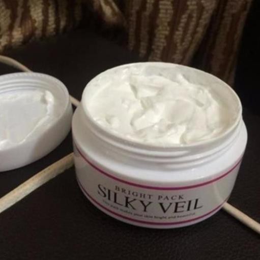 Kem trắng da toàn thân Silky Veil Cream Trắng Da Tức Thì Silky Veil Maneki