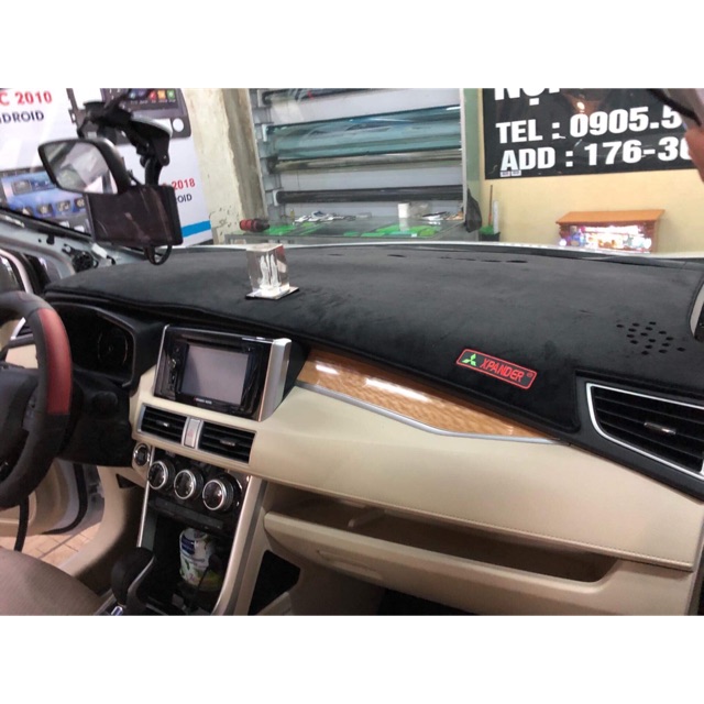 Thảm taplo Xpander