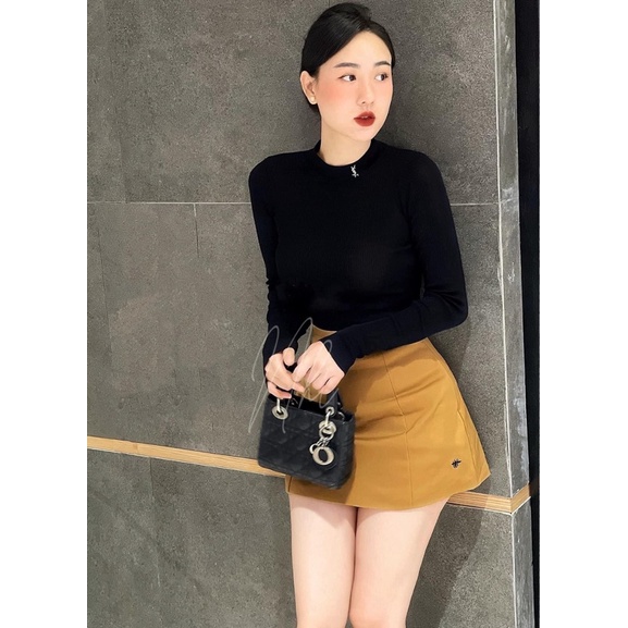 Chân váy chữ A thêu ong siêu tôn dáng
